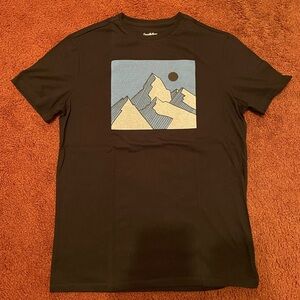 Goodfellow t-shirt (Mountains) - Medium